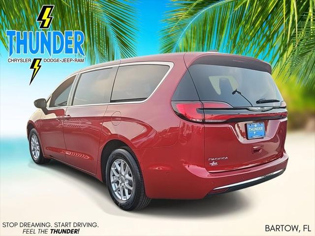2025 Chrysler Pacifica PACIFICA SELECT