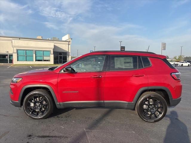 2025 Jeep Compass COMPASS LATITUDE 4X4