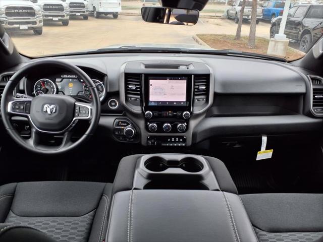 2025 RAM Ram 1500 RAM 1500 WARLOCK CREW CAB 4X4 57 BOX
