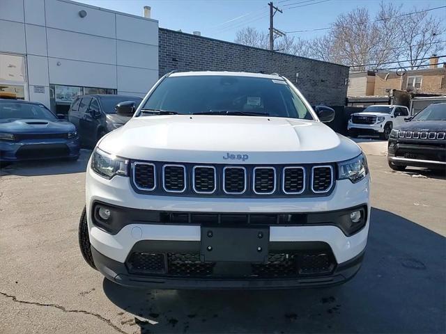 2025 Jeep Compass COMPASS LATITUDE 4X4