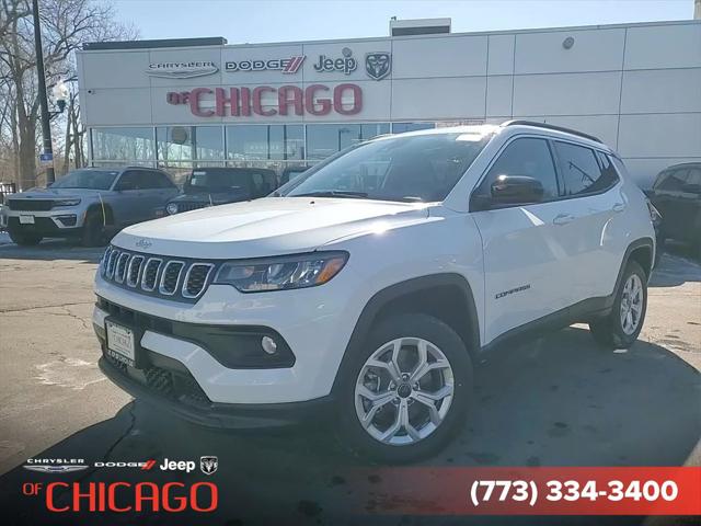 2025 Jeep Compass COMPASS LATITUDE 4X4