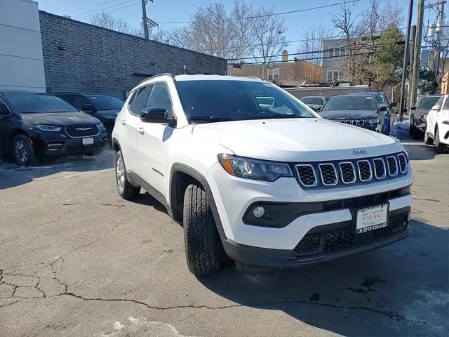 2025 Jeep Compass COMPASS LATITUDE 4X4