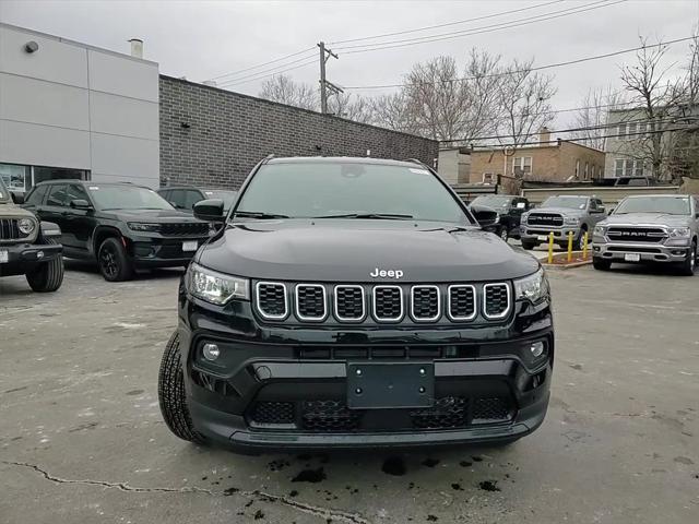 2025 Jeep Compass COMPASS LATITUDE 4X4