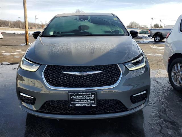 2025 Chrysler Pacifica PACIFICA SELECT AWD