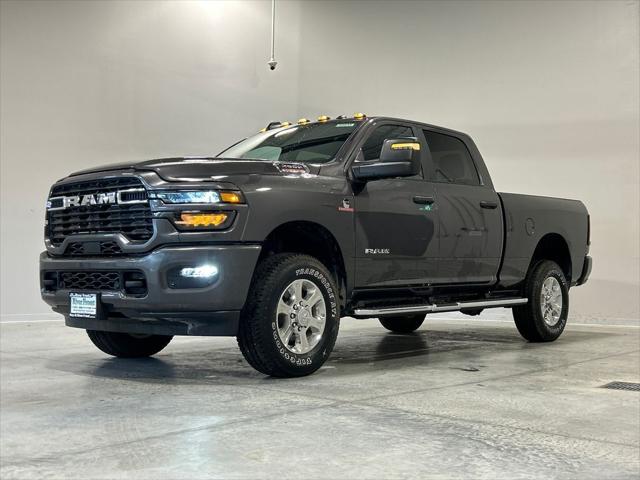 2025 RAM 2500 RAM 2500 BIG HORN CREW CAB 4X4 64 BOX