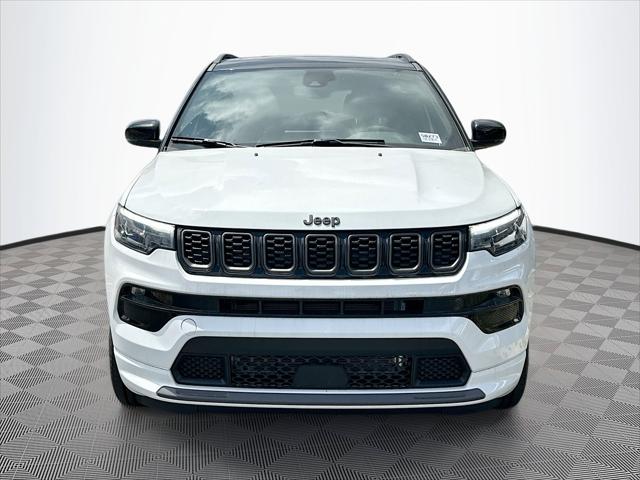2025 Jeep Compass COMPASS LIMITED 4X4