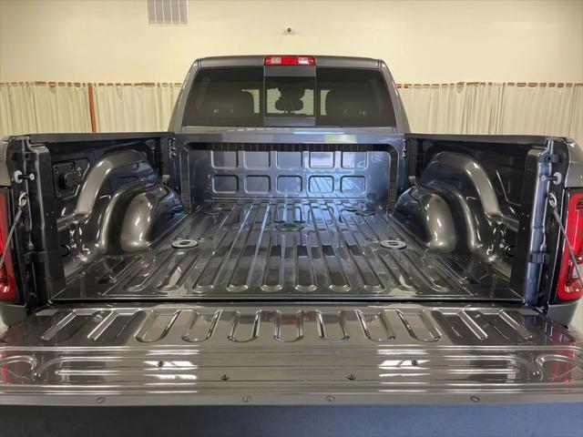 2025 Ram 2500 Tradesman Crew Cab 4x4 6'4" Box