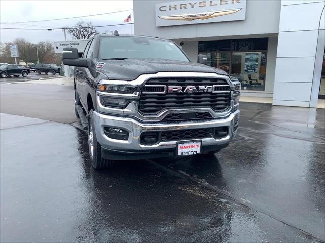 2025 RAM Ram 2500 RAM 2500 TRADESMAN CREW CAB 4X4 64 BOX
