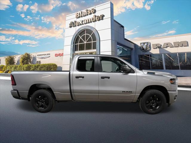 2025 RAM Ram 1500 RAM 1500 TRADESMAN QUAD CAB 4X4 64 BOX