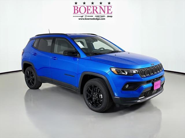 2025 Jeep Compass COMPASS LATITUDE 4X4