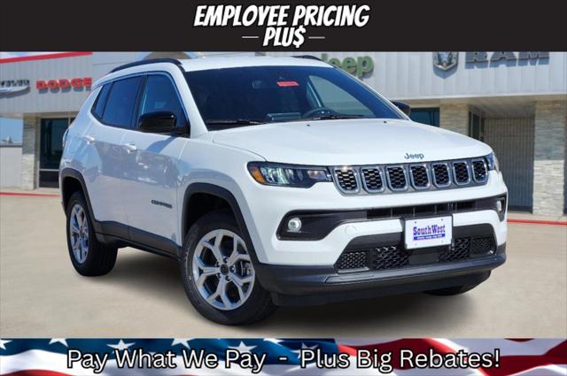 2025 Jeep Compass COMPASS LATITUDE 4X4
