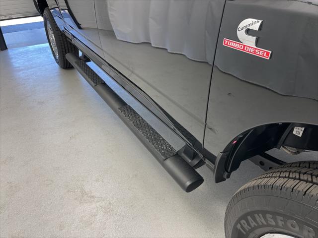 2025 RAM Ram 2500 RAM 2500 TRADESMAN CREW CAB 4X4 64 BOX