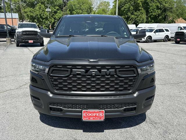 2025 RAM Ram 1500 RAM 1500 TRADESMAN QUAD CAB 4X2 64 BOX