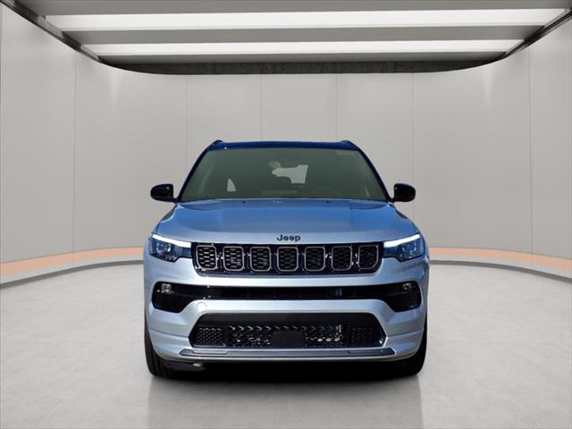 2025 Jeep Compass COMPASS LIMITED 4X4