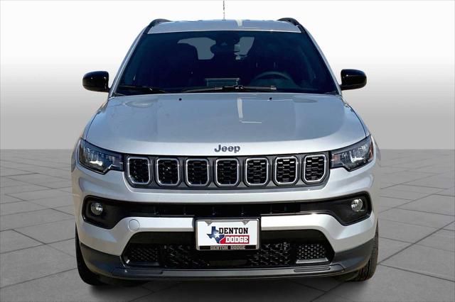 2025 Jeep Compass COMPASS LATITUDE 4X4