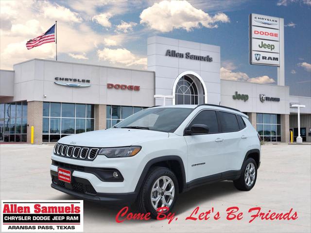 2025 Jeep Compass COMPASS LATITUDE 4X4