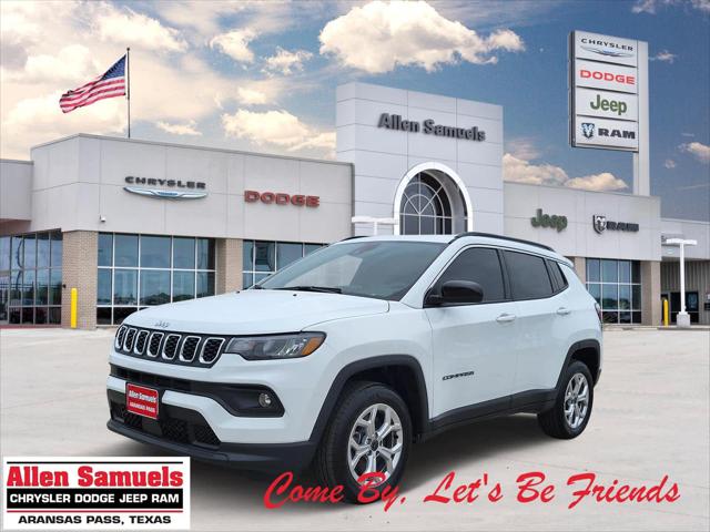 2025 Jeep Compass COMPASS LATITUDE 4X4