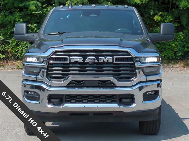 2025 RAM Ram 2500 RAM 2500 TRADESMAN CREW CAB 4X4 64 BOX