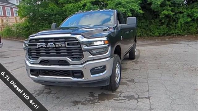 2025 RAM Ram 2500 RAM 2500 TRADESMAN CREW CAB 4X4 64 BOX