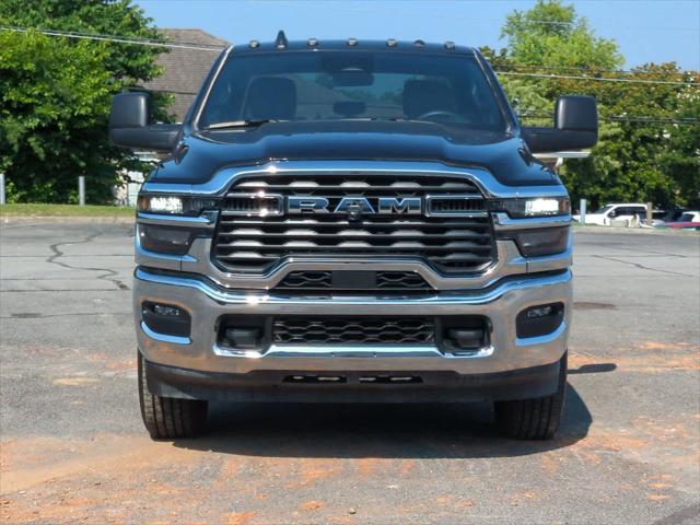 2025 RAM Ram 2500 RAM 2500 TRADESMAN CREW CAB 4X4 64 BOX