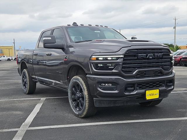 2025 RAM Ram 3500 RAM 3500 LARAMIE CREW CAB 4X4 64 BOX
