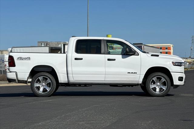2025 RAM Ram 1500 RAM 1500 TRADESMAN CREW CAB 4X4 57 BOX