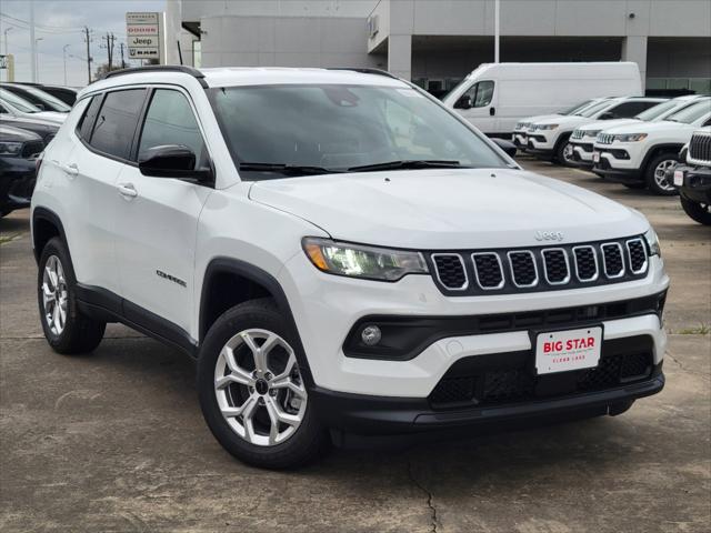2025 Jeep Compass COMPASS LATITUDE 4X4