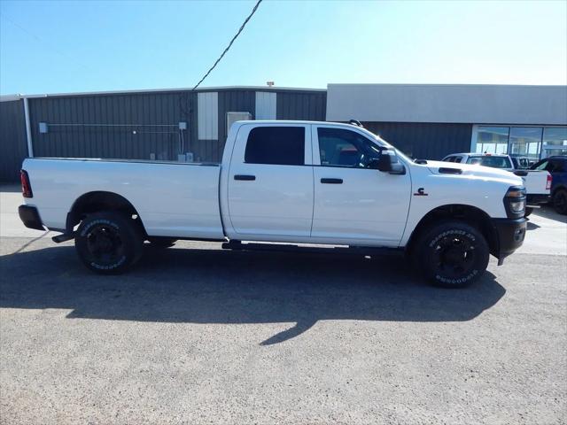2025 RAM Ram 3500 RAM 3500 TRADESMAN CREW CAB 4X4 8 BOX