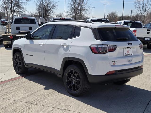 2025 Jeep Compass COMPASS LATITUDE 4X4