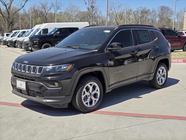 2025 Jeep Compass COMPASS LATITUDE 4X4