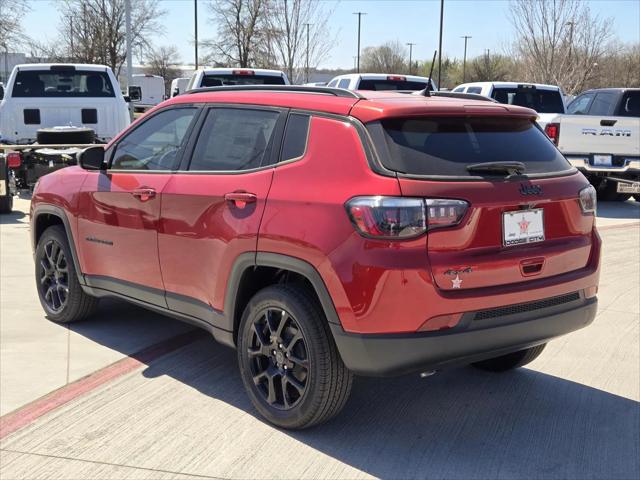 2025 Jeep Compass COMPASS LATITUDE 4X4
