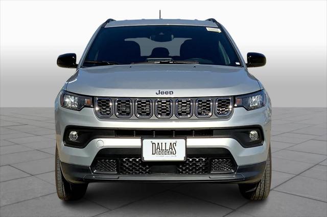 2025 Jeep Compass COMPASS LATITUDE 4X4