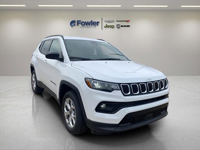 2025 Jeep Compass COMPASS LATITUDE 4X4