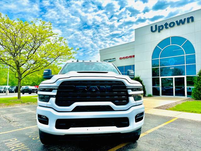 2025 RAM Ram 2500 RAM 2500 LIMITED CREW CAB 4X4 64 BOX