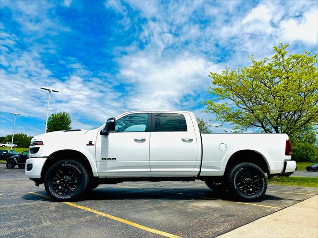 2025 RAM Ram 2500 RAM 2500 LIMITED CREW CAB 4X4 64 BOX