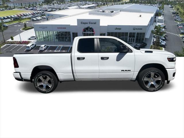 2025 RAM Ram 1500 RAM 1500 TRADESMAN QUAD CAB 4X4 64 BOX