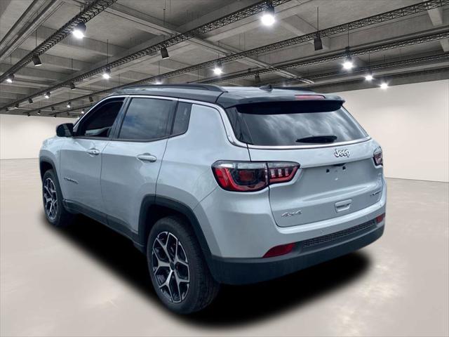 2025 Jeep Compass COMPASS LIMITED 4X4
