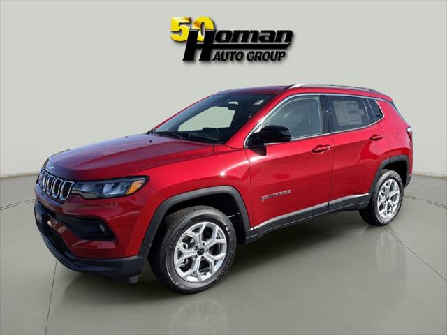 2025 Jeep Compass COMPASS LATITUDE 4X4