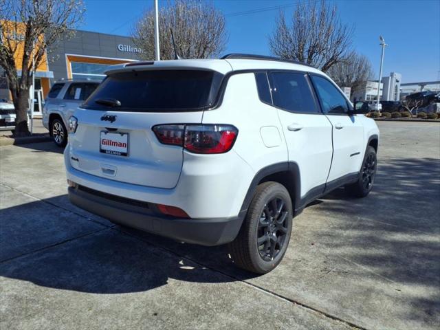 2025 Jeep Compass COMPASS LATITUDE 4X4