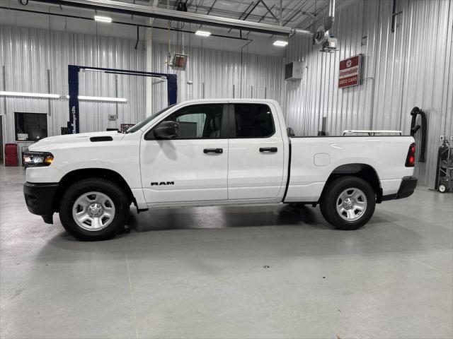 2025 RAM Ram 1500 RAM 1500 TRADESMAN QUAD CAB 4X2 64 BOX
