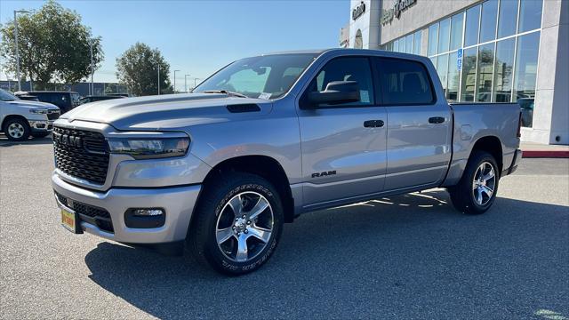 2025 RAM Ram 1500 RAM 1500 TRADESMAN CREW CAB 4X4 57 BOX