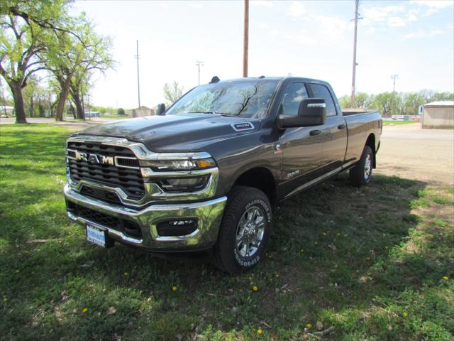 2025 RAM Ram 3500 RAM 3500 BIG HORN CREW CAB 4X4 8 BOX
