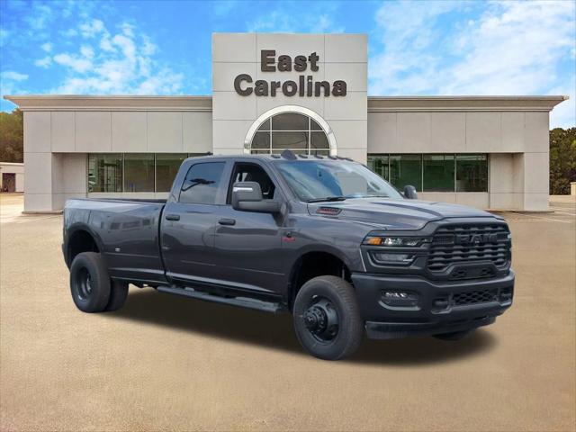 2025 RAM Ram 3500 RAM 3500 TRADESMAN CREW CAB 4X4 8 BOX