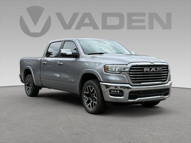 2025 RAM Ram 1500 RAM 1500 LARAMIE CREW CAB 4X4 64 BOX