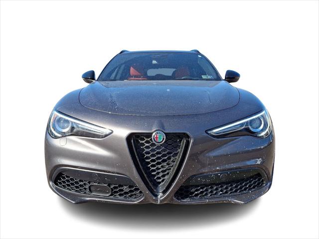 2023 Alfa Romeo Stelvio Veloce AWD