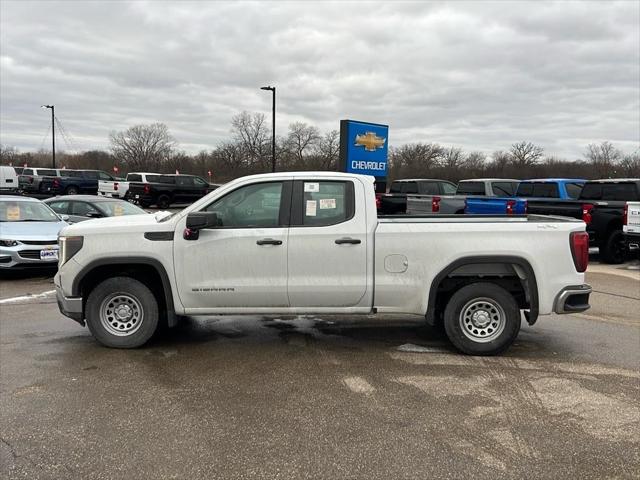 2023 GMC Sierra 1500 4WD Double Cab Standard Box Pro