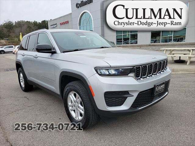 2024 Jeep Grand Cherokee Laredo 4x4