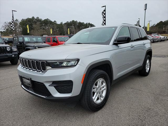 2024 Jeep Grand Cherokee Laredo 4x4