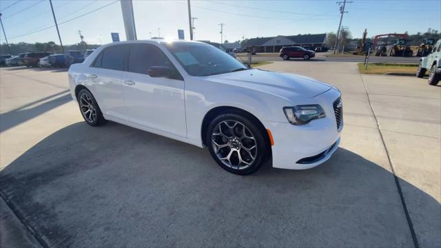 2018 Chrysler 300 Touring