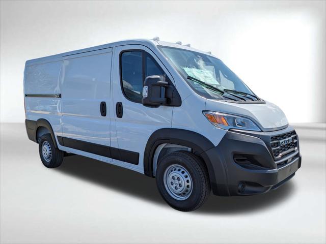 2025 RAM Ram ProMaster RAM PROMASTER 1500 TRADESMAN CARGO VAN LOW ROOF 136 WB